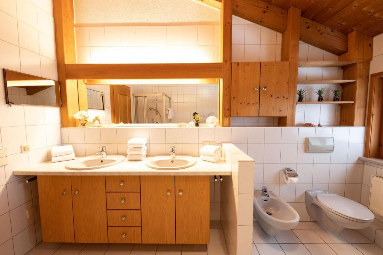 Alpen Chalet Garmisch-Partenkirchen Ngoại thất bức ảnh